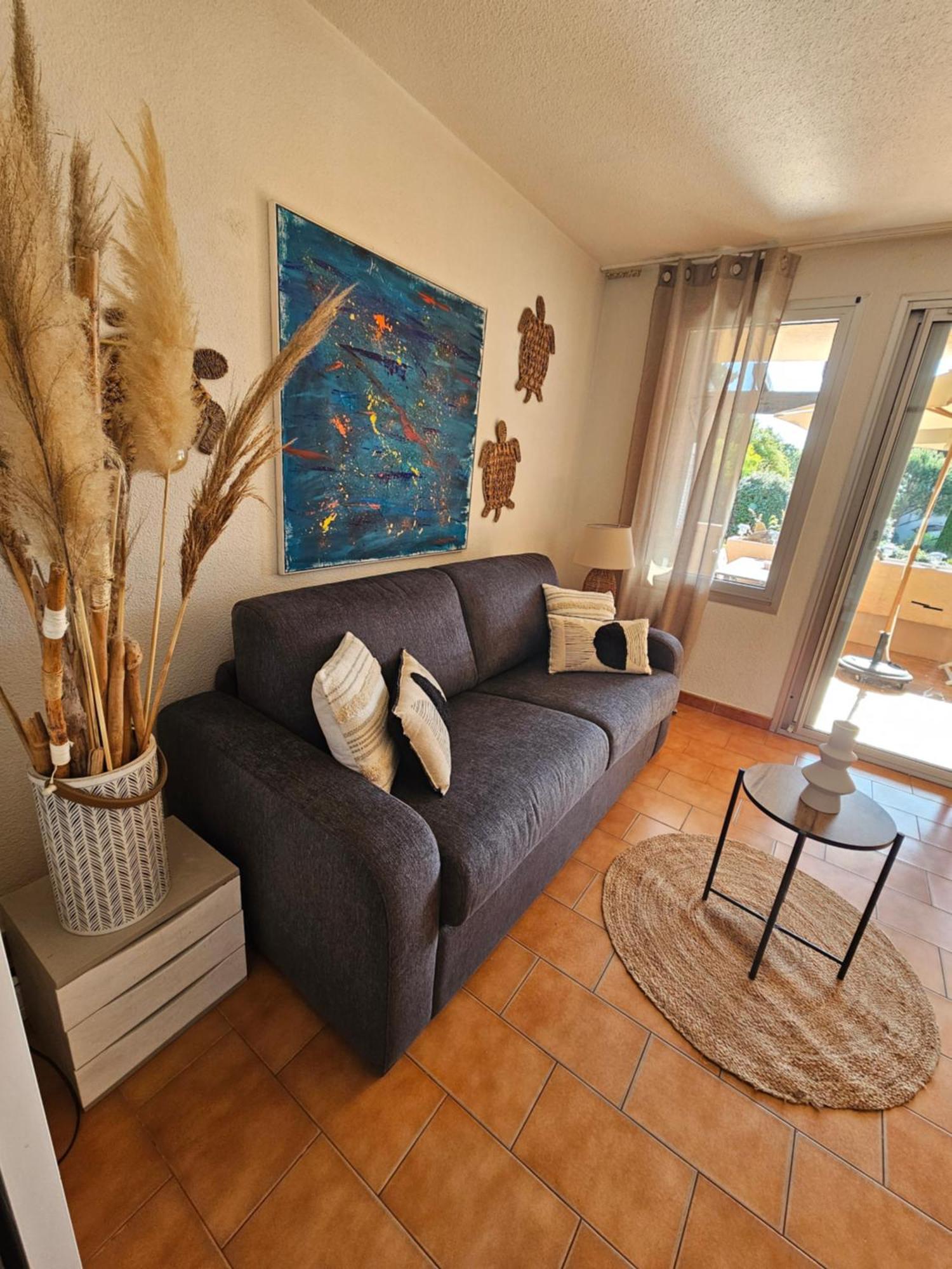 Studio Bord De Mer Terrasse Vue Mer Piscine Apartment Sainte-Maxime Exterior photo